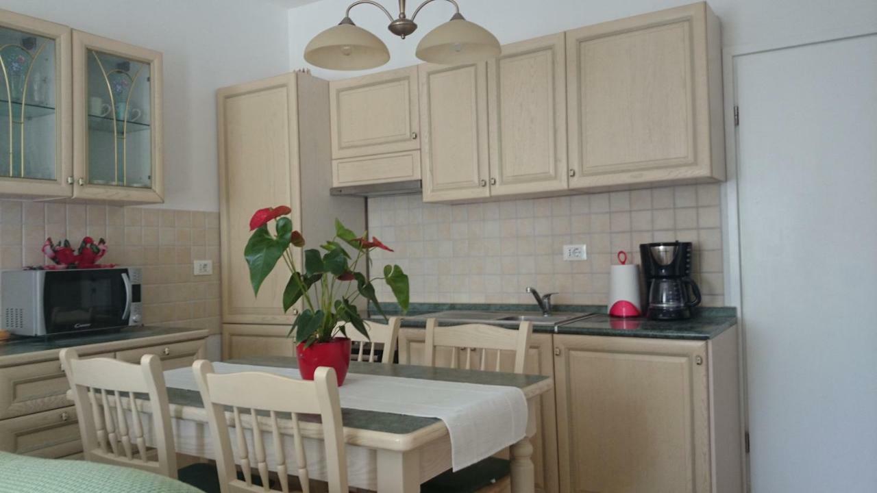 Apartments Ruzica Pula Luaran gambar
