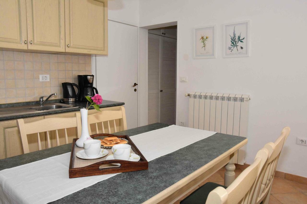 Apartments Ruzica Pula Luaran gambar